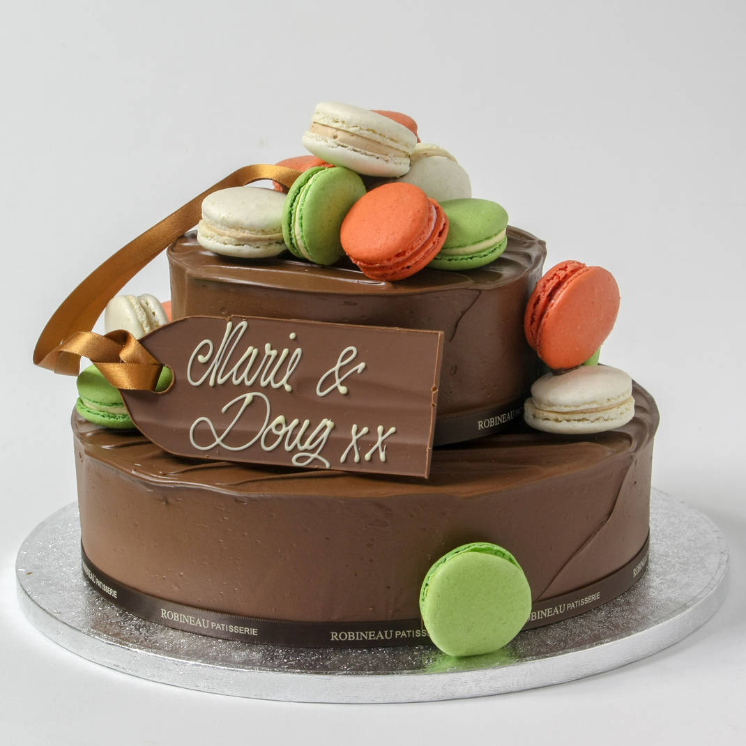 2 Tier Robineau Gateau with Macaroons (8 and 6 inches)