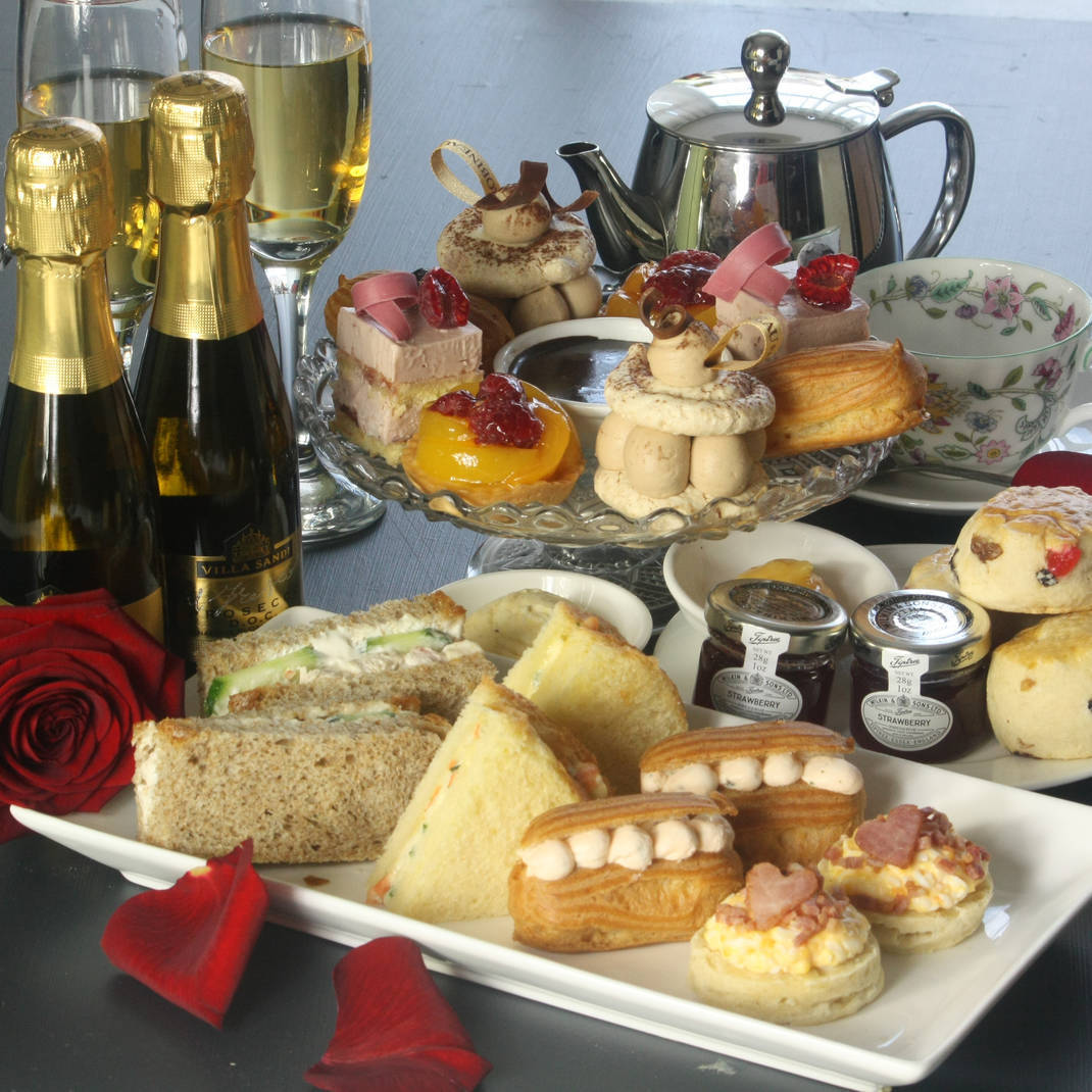 Valentines Prosecco Afternoon Tea to Take Away