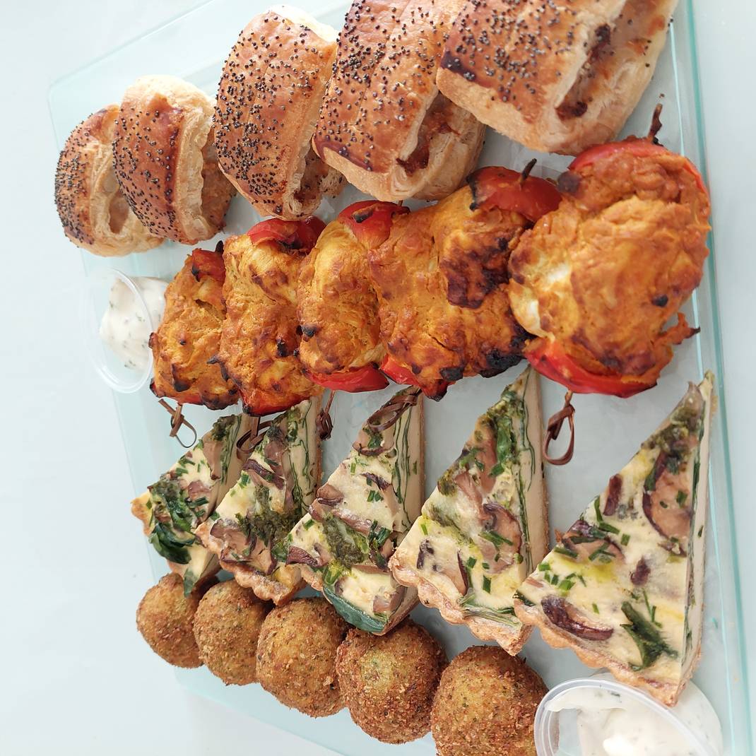 20 Pieces Savoury Platter