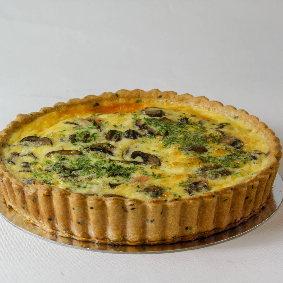 Ham, Mushroom, Onion & Cheddar Cheese Quiche (Small)