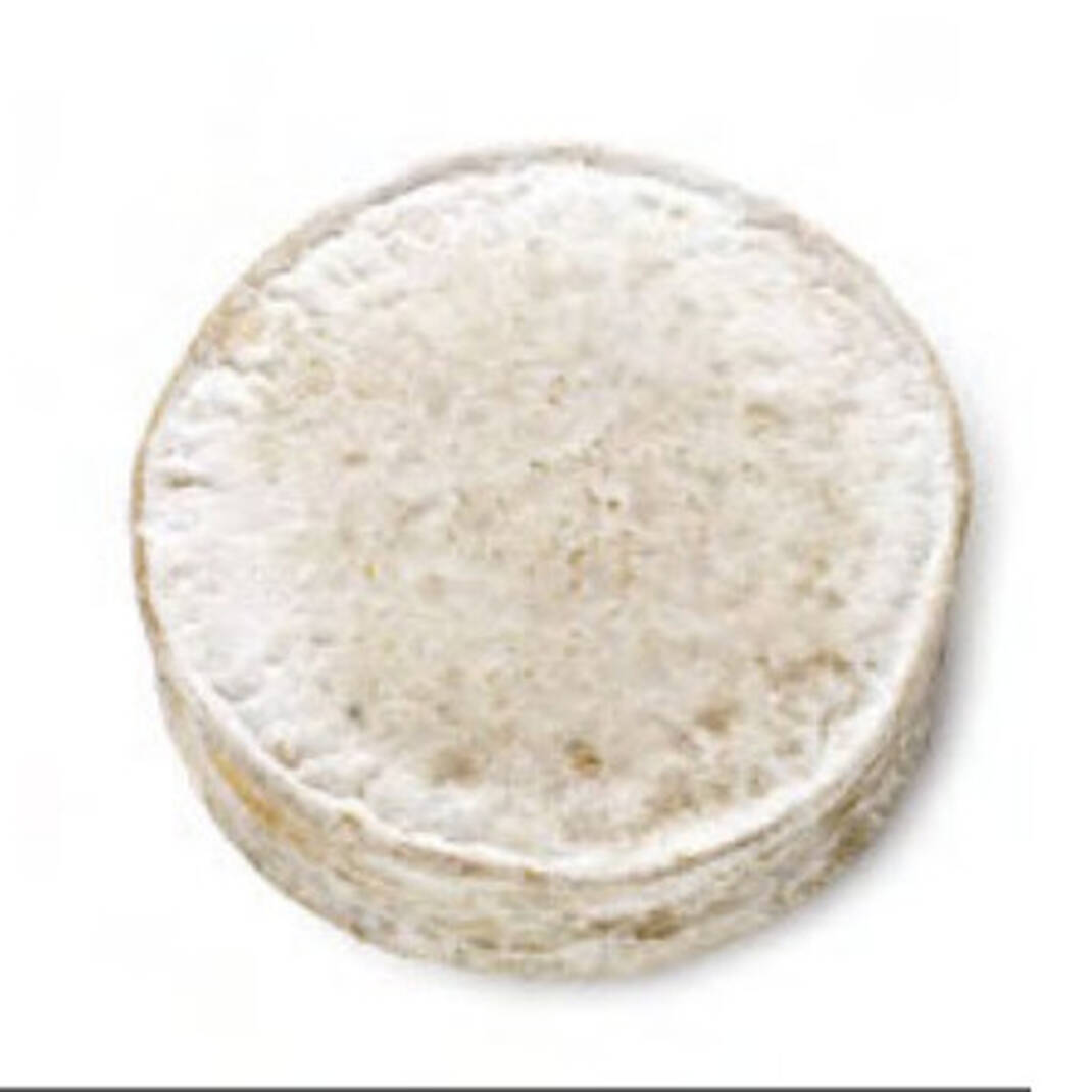 Gorwydd Caerphilly (a cut of whole cheese)