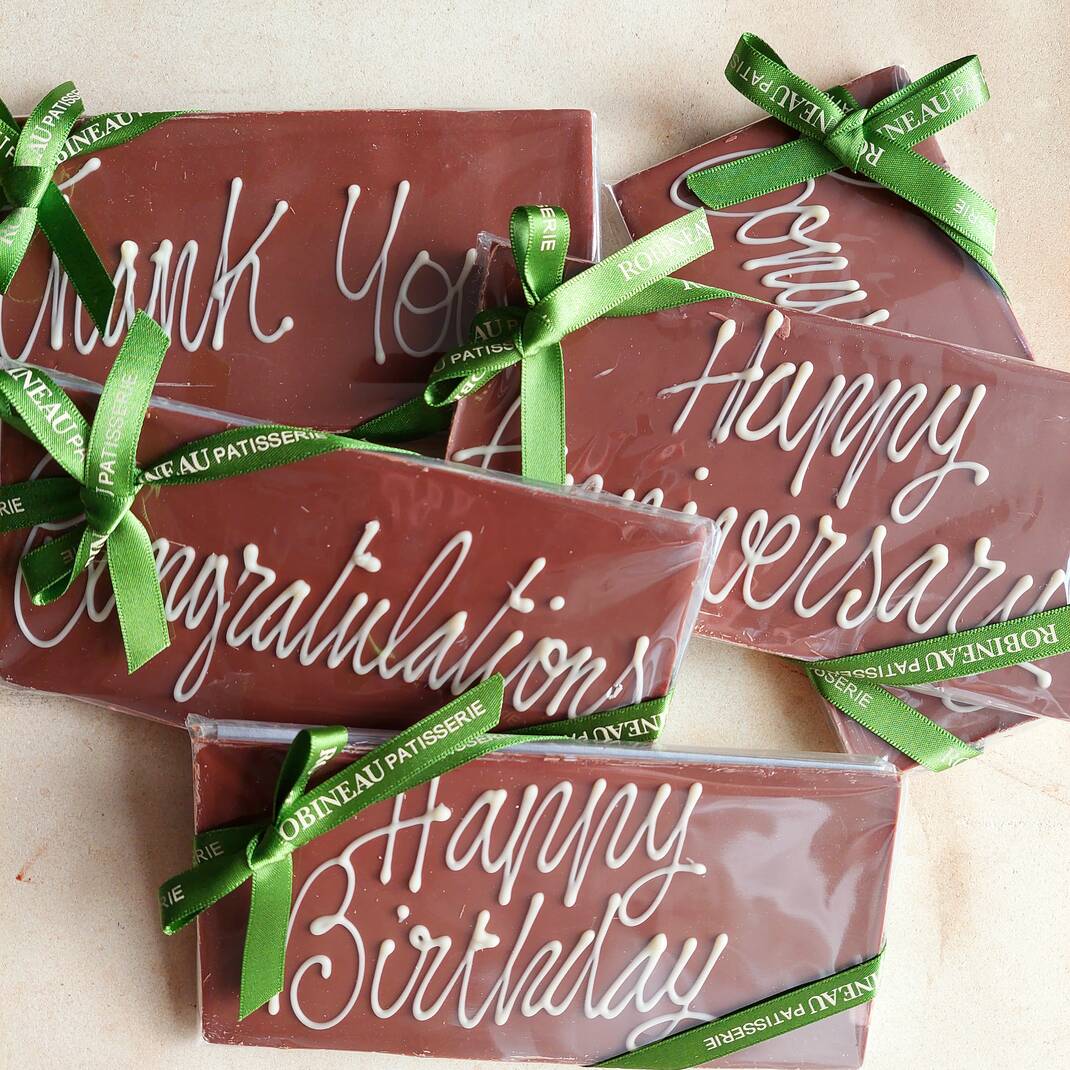 ‘Happy Birthday’ Milk Chocolate Bar 