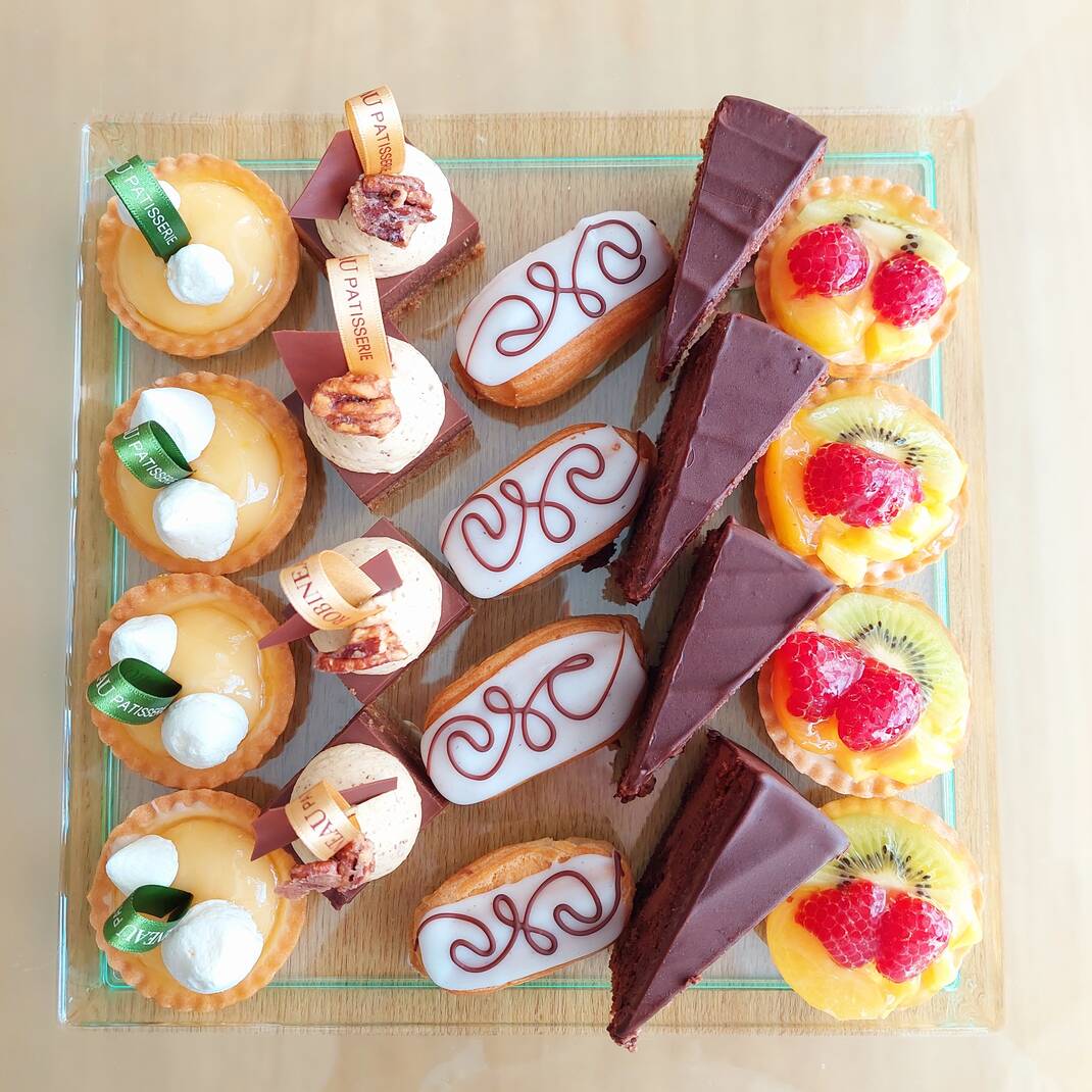 20 Piece Mini French Patisserie Tray