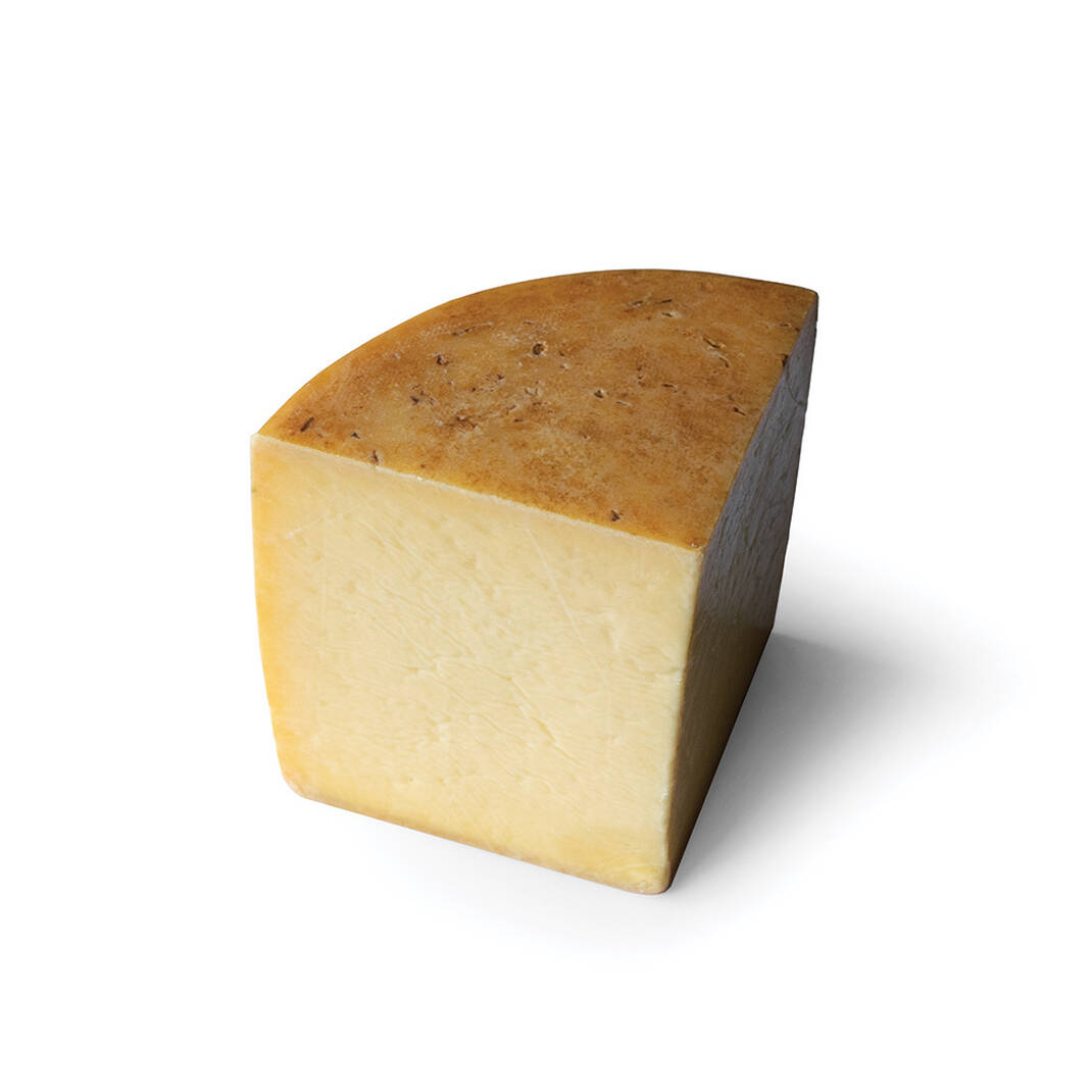 St Andrews Cheddar (a cut of whole cheese)