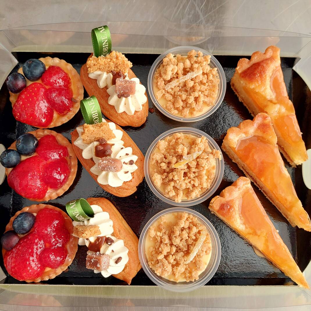12 Piece Mini French Patisserie Tray