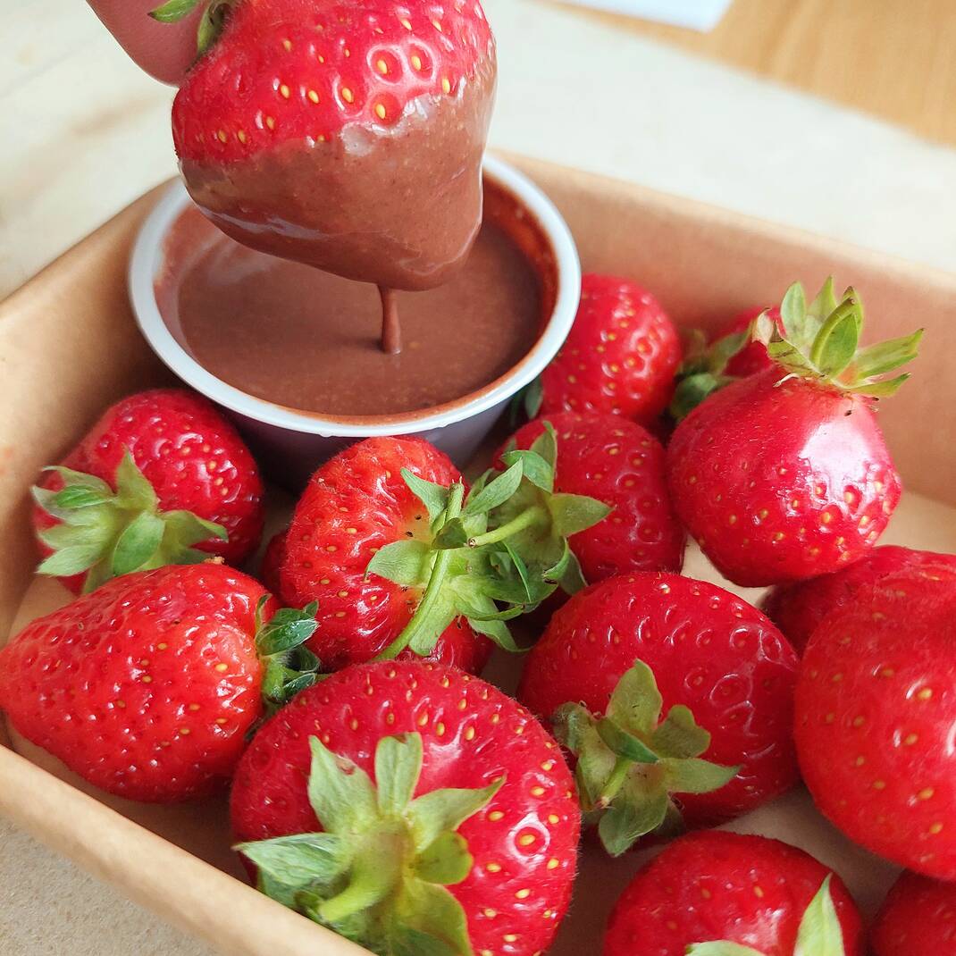 Chocolate Dipped Strawberries