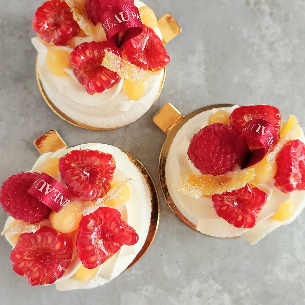 Individual Raspberry & Lemon Meringue Nest