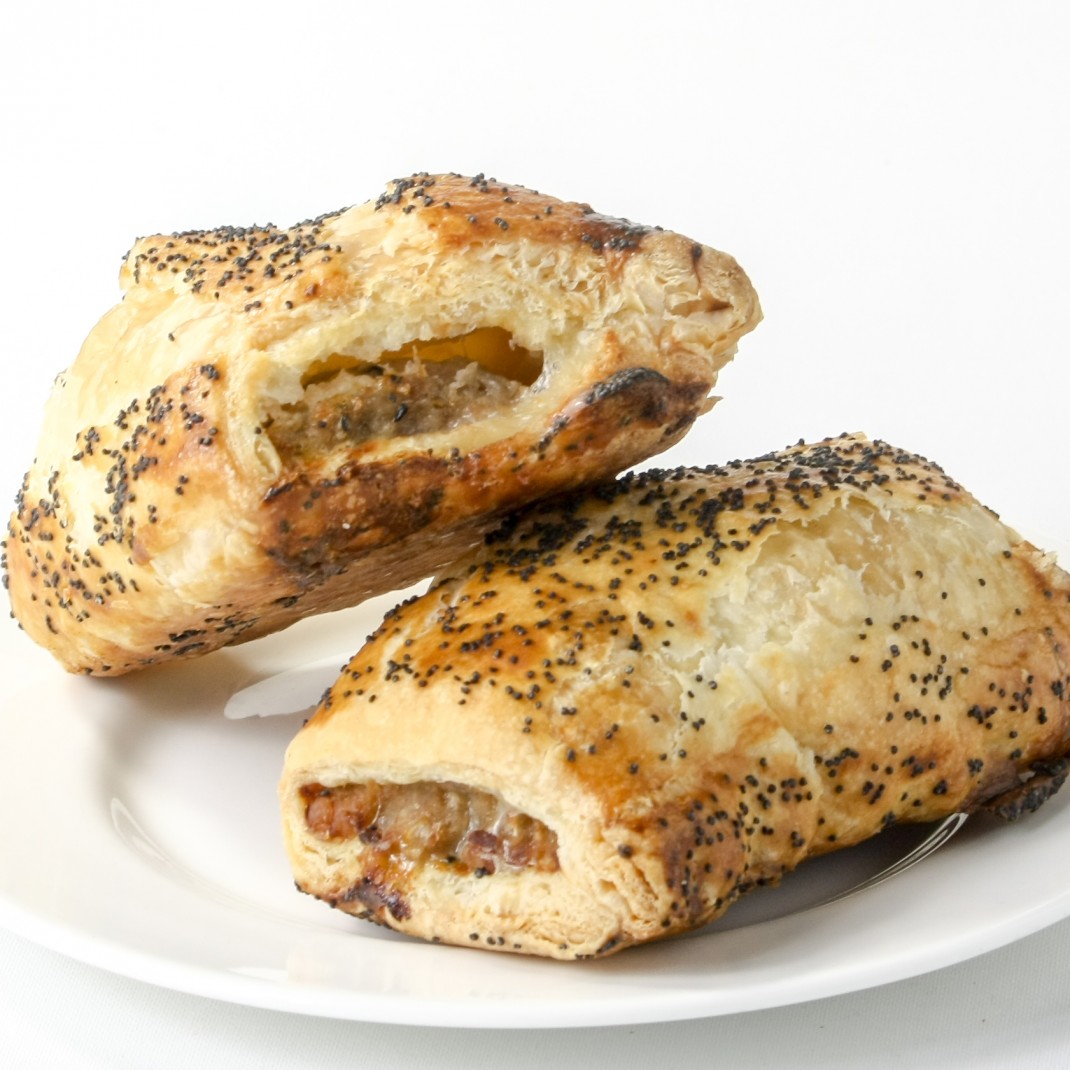 Individual Pork, Sage & Onion Sausage Roll